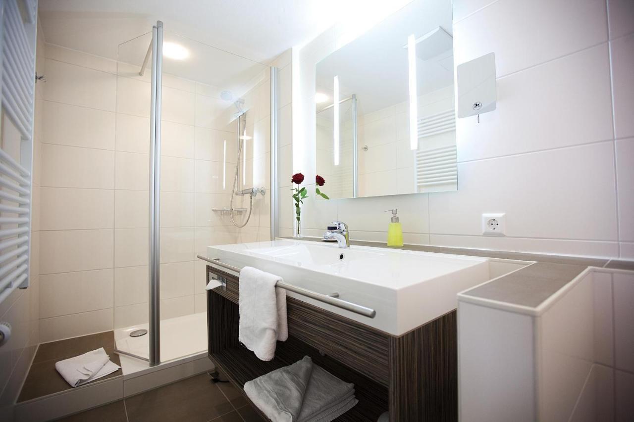 Hotel Hirsch Leonberg Room photo